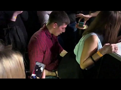 ❤️ Tinuod nga sekso sa usa ka nightclub sa Russia. Ang 18-anyos nga Ruso nga babaye sa anus ug puwerta nakighilawas sa usa ka nightclub ❤️❌ Maanindot nga porn sa ceb.xxxdesichudai.ru ❌❤